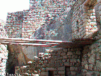 Peru - Machu Picchu - inside the ruins
